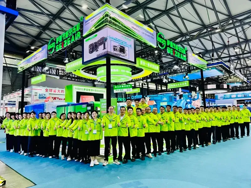 Запуск нових енергозберігаючих повітряних компресорів Seize Air на PTC Asia 2025