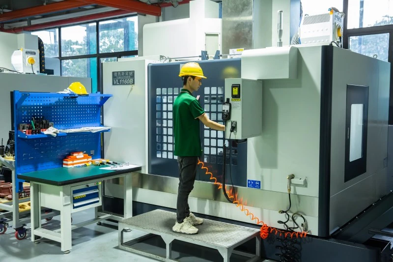 Heavy Duty Fixed Speed Two Stage Screw Air Compressor Heavy Duty Fixed Speed Two Stage Screw Air Compressor